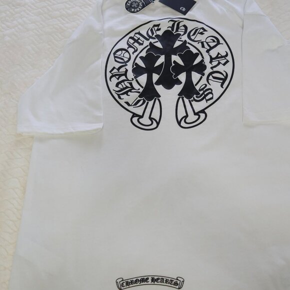 CHROME HEART - Picture 1 of 3